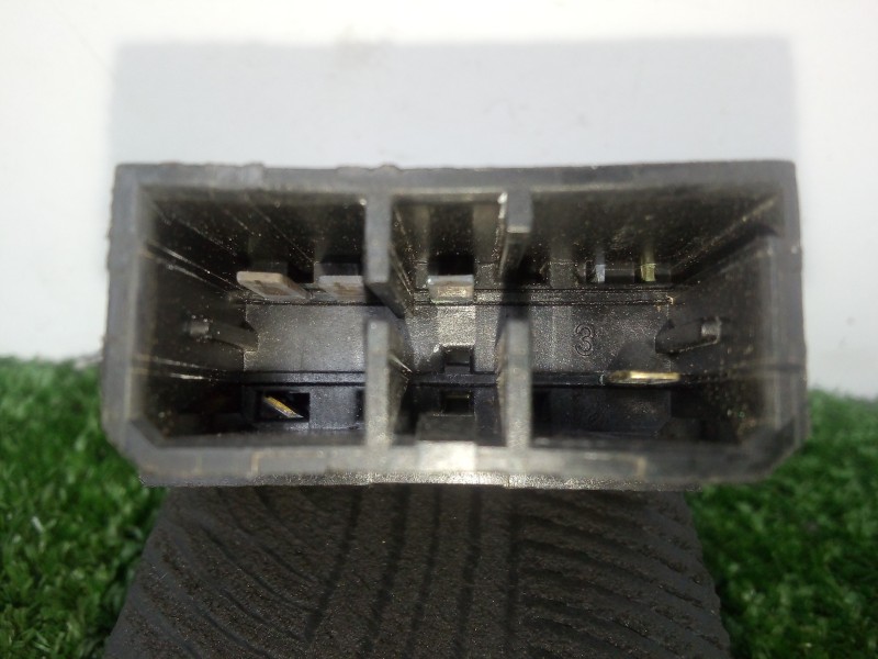 Recambio de interruptor para iveco eurocargo 5.9 diesel referencia OEM IAM 4854427 4.PINES 