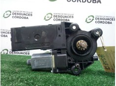 Recambio de motor elevalunas delantero izquierdo para renault megane iii sport tourer 1.5 dci diesel fap referencia OEM IAM 8073