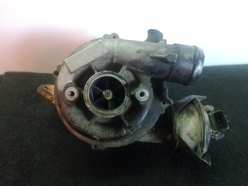 Recambio de turbocompresor para ford focus berlina (cap) 2.0 tdci cat referencia OEM IAM 9654931780-7539472  