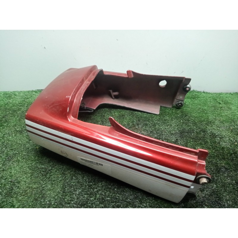 Recambio de carenado trasero para kawasaki gpz 500 s referencia OEM IAM 140241379  