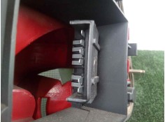 Recambio de piloto trasero derecho para ford mondeo berlina (gd) 2.0 16v cat referencia OEM IAM  4.PUERTAS  2