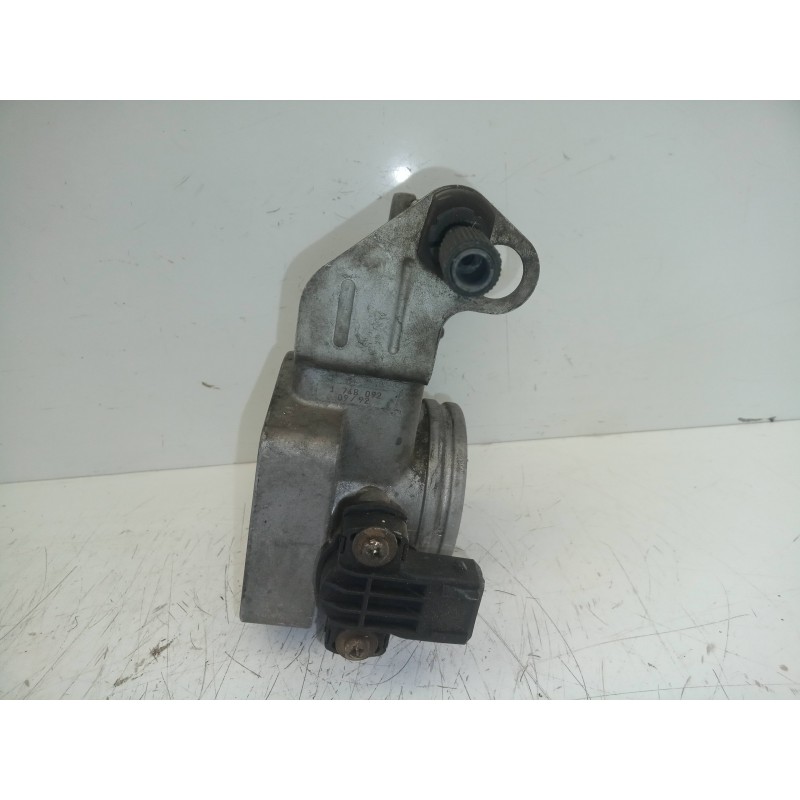 Recambio de caja mariposa para bmw serie 3 berlina (e36) 2.0 24v referencia OEM IAM 17303629-1748092  