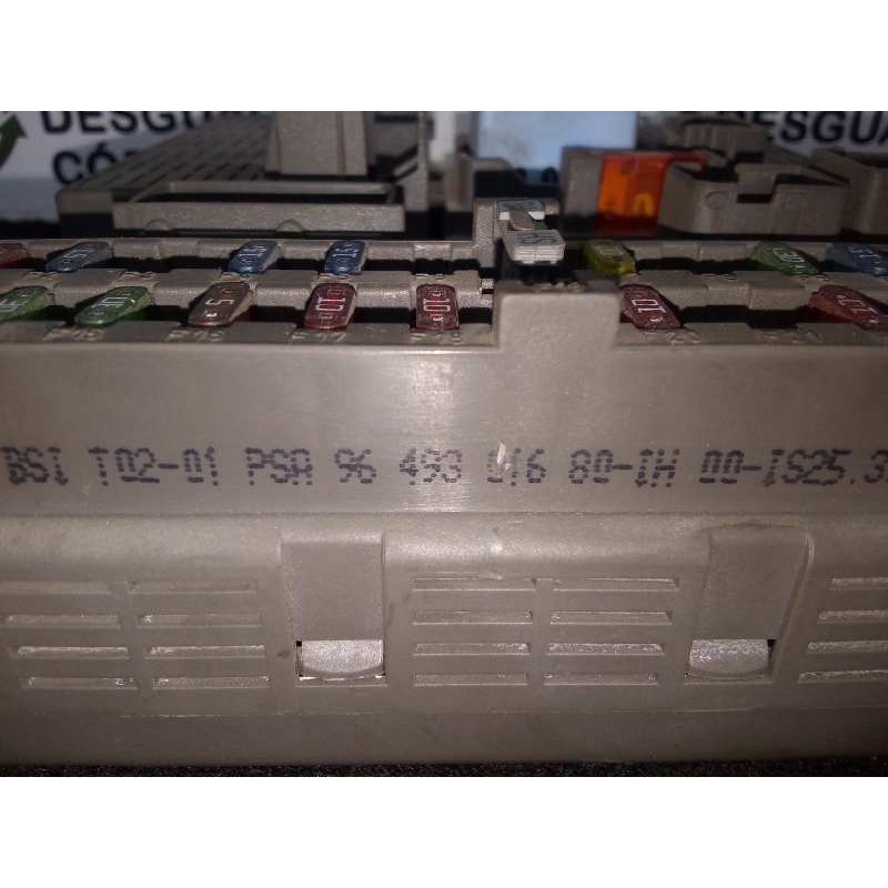 Recambio de caja reles / fusibles para citroën c5 berlina 2.0 hdi referencia OEM IAM 9649301680  