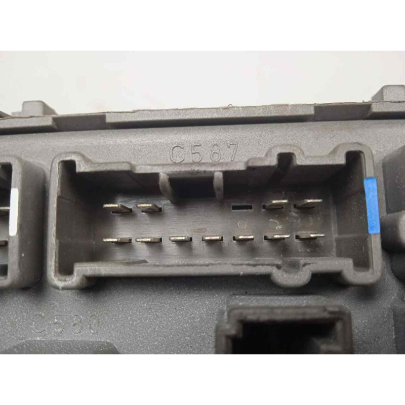 Recambio de caja reles / fusibles para mini mini (r50,r53) 1.4 16v turbodiesel cat referencia OEM IAM 518030507  