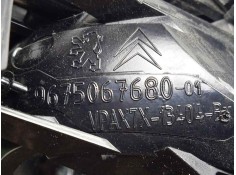 Recambio de piloto trasero derecho interior para citroën c5 berlina 2.0 hdi fap cat (rh02 / dw10cted4) referencia OEM IAM 967506 2