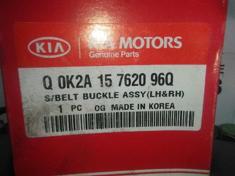Recambio de enganche cinturon delantero izquierdo para kia sephia ll 1.5 cat referencia OEM IAM Q0K2A15762096Q PAREJA.DELANTERA 