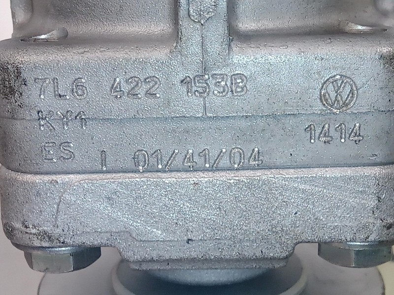 Recambio de bomba direccion para volkswagen touareg (7l6) 5.0 v10 tdi dpf referencia OEM IAM 7L6422153B  