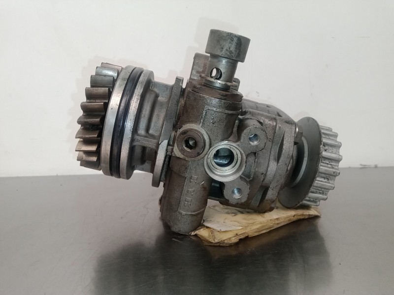 Recambio de bomba direccion para volkswagen touareg (7l6) 5.0 v10 tdi dpf referencia OEM IAM 7L6422153B  