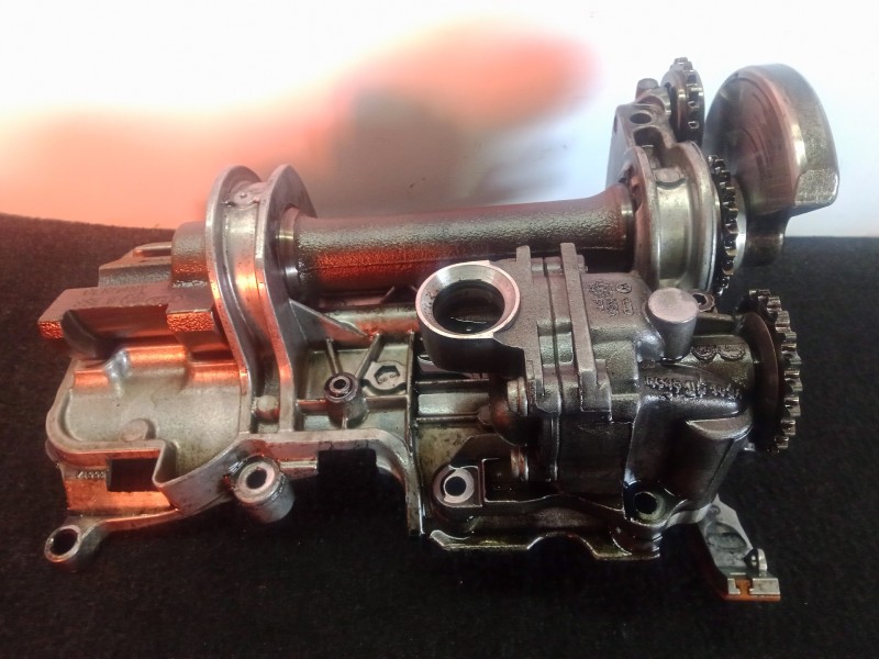Recambio de bomba aceite para seat ibiza (6l1) 1.4 tdi referencia OEM IAM 045103331-045115124B-045103303A  