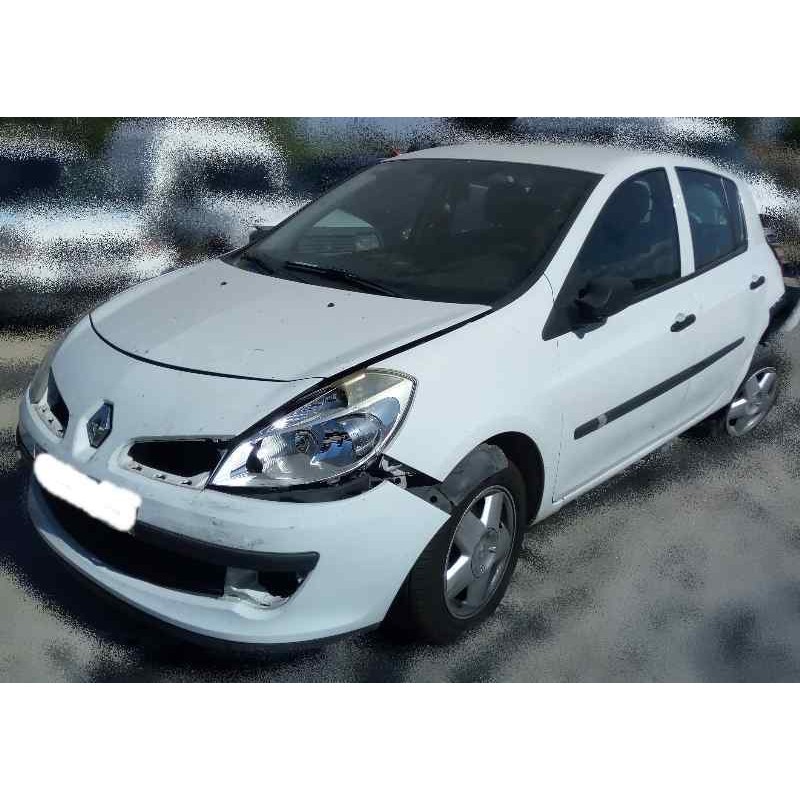 Recambio de transmision delantera derecha para renault clio iii 1.5 dci diesel referencia OEM IAM 8200499586  