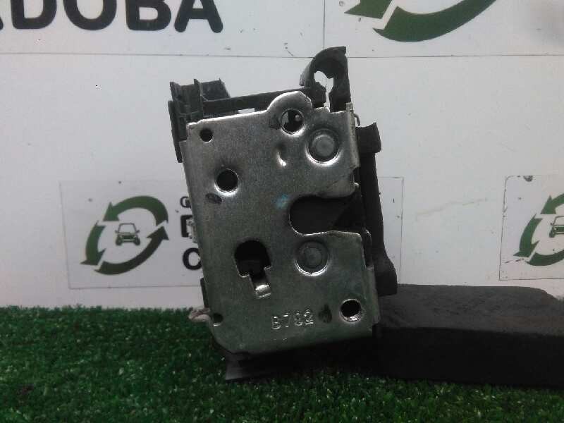 Recambio de cerradura puerta delantera derecha para fiat doblo (119) 1.3 16v jtd cat referencia OEM IAM SINREFERENCIA  