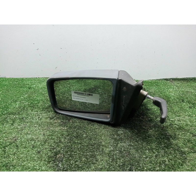 Recambio de retrovisor izquierdo para opel kadett e 1.6 referencia OEM IAM SINREFERENCIA MANUAL NEGRO