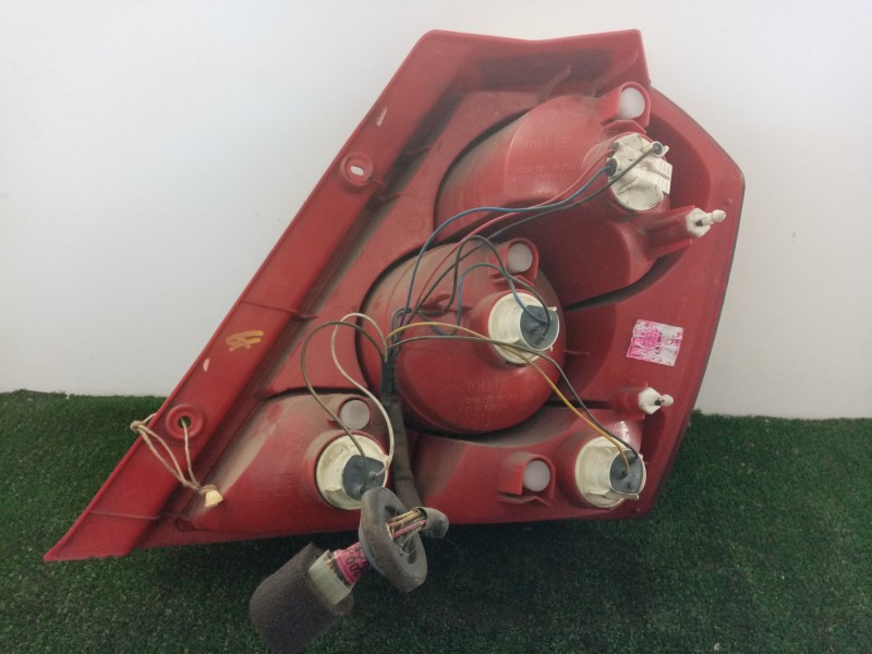 Recambio de piloto trasero izquierdo para chevrolet kalos referencia OEM IAM  5.PUERTAS 