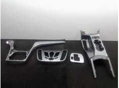 Recambio de moldura para ford c-max 2.0 tdci cat referencia OEM IAM AM5118835ABW-AM51R045M18EJW-AM51R045M18-AM51R048196ADW-A MOL