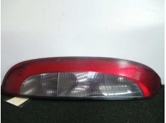 Recambio de piloto trasero izquierdo para opel corsa c referencia OEM IAM  CORSA.C - 01-03 ROJO