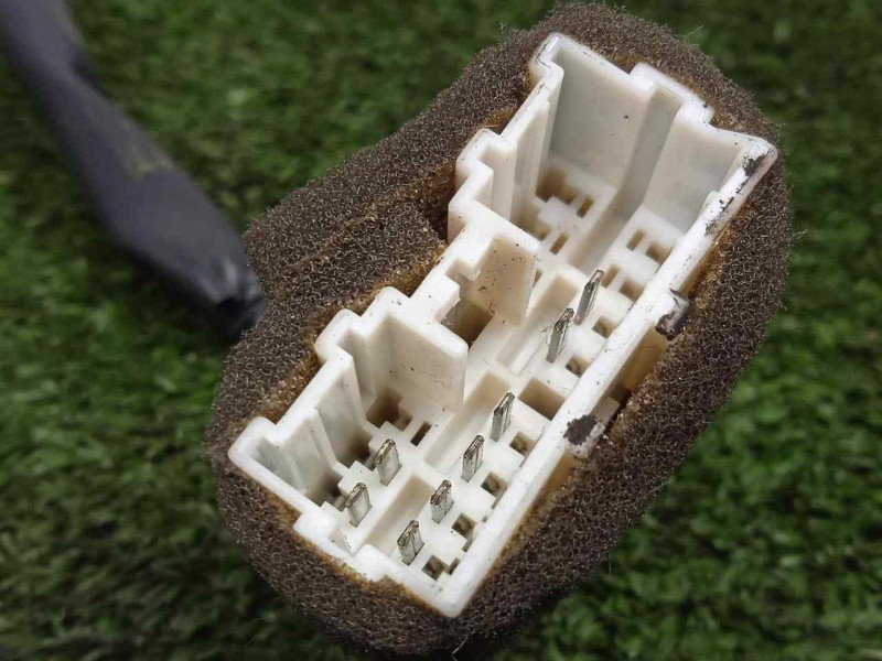 Recambio de mando limpia para ssangyong musso 2.9 turbodiesel cat referencia OEM IAM SINREFERENCIA  