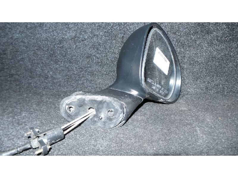 Recambio de retrovisor derecho para daewoo matiz 0.8 cat referencia OEM IAM  MANUAL NEGRO