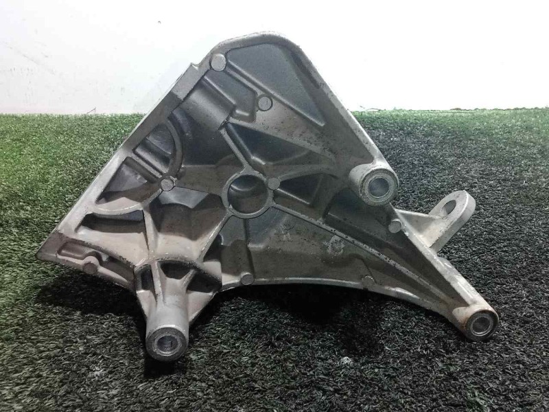 Recambio de soporte motor para seat ibiza (6l1) 1.4 tdi cat (bnm) referencia OEM IAM 045199207M  