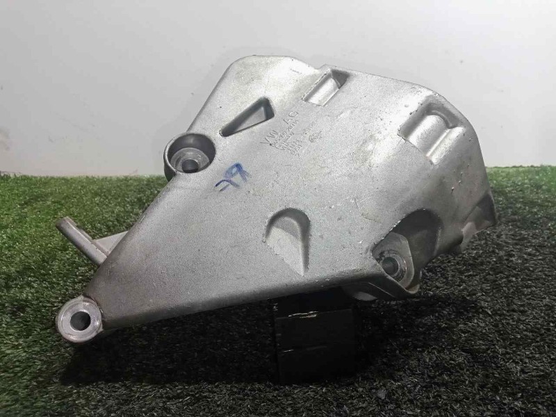 Recambio de soporte motor para seat ibiza (6l1) 1.4 tdi cat (bnm) referencia OEM IAM 045199207M  