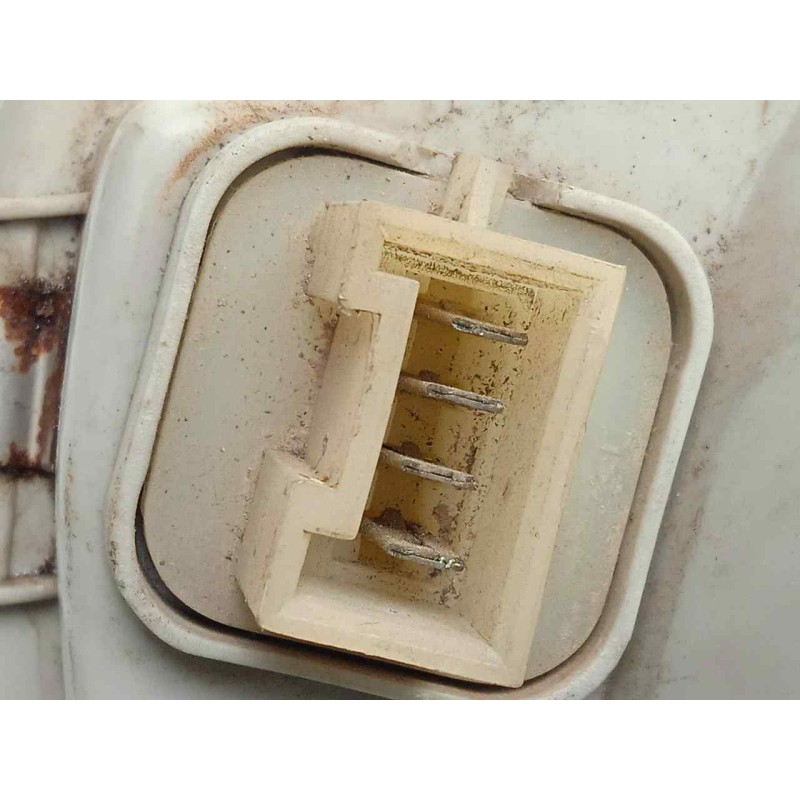 Recambio de faro derecho para seat malaga 1.2 referencia OEM IAM   