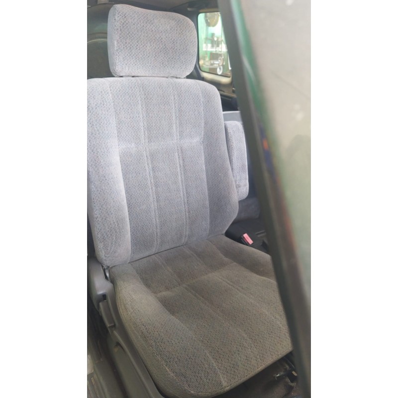 Recambio de asiento delantero derecho para opel monterey 3.0 dti cat referencia OEM IAM   