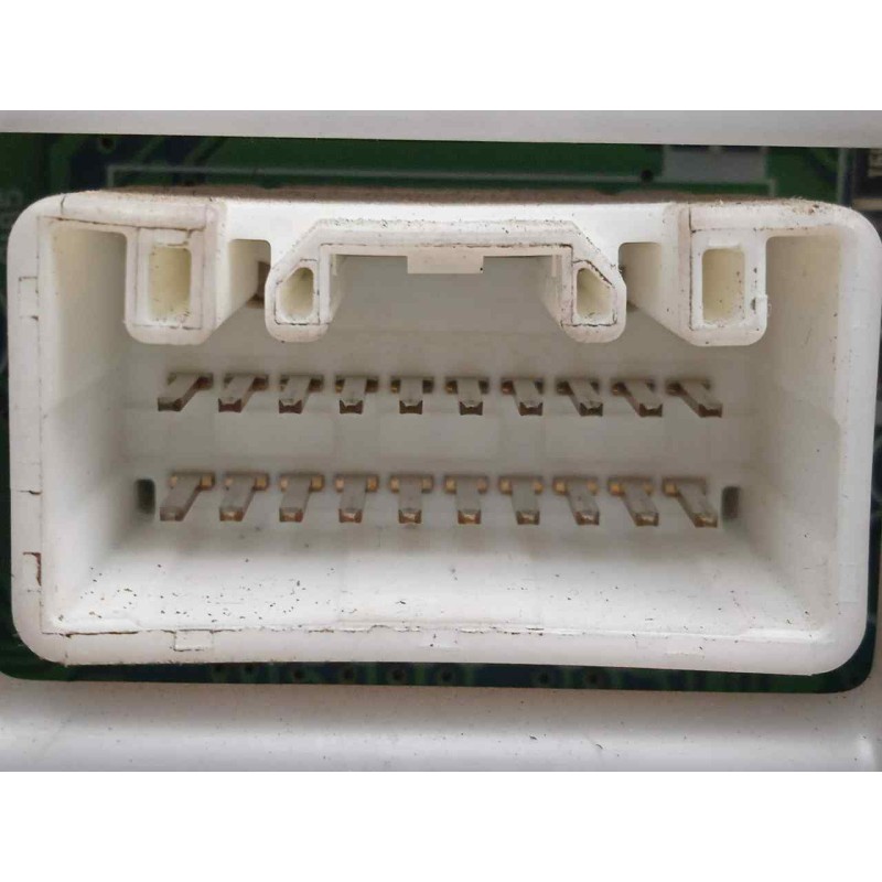 Recambio de cuadro instrumentos para mitsubishi canter 4.05  4.9 diesel referencia OEM IAM MK542222  