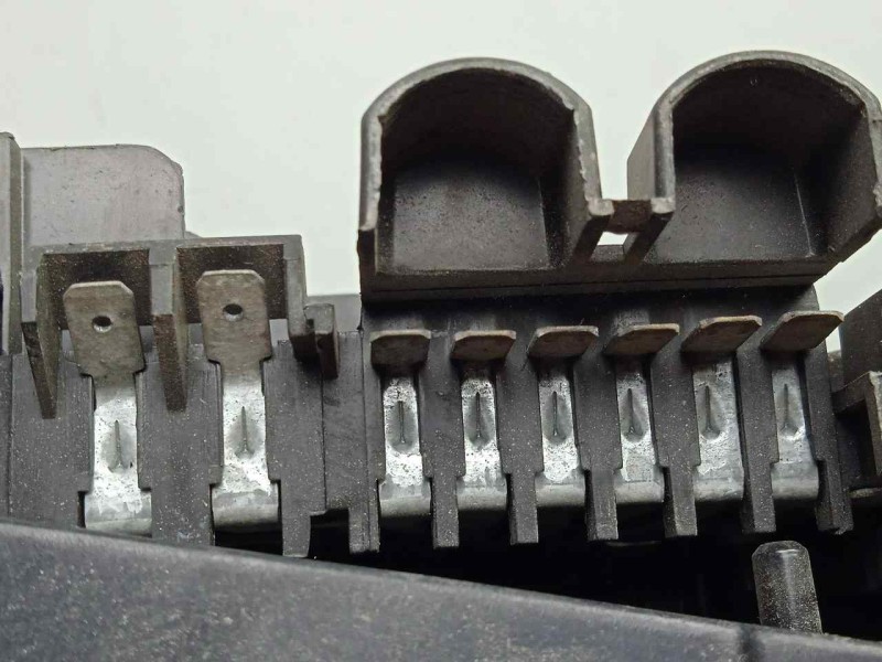 Recambio de piloto trasero derecho para volkswagen golf ii (191/193) 1.6 referencia OEM IAM   