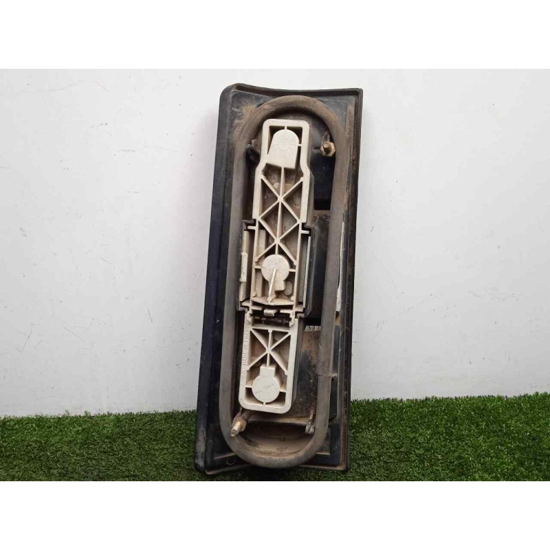 Recambio de piloto trasero derecho para renault rapid/express (f40) 1.0 referencia OEM IAM  85-91 