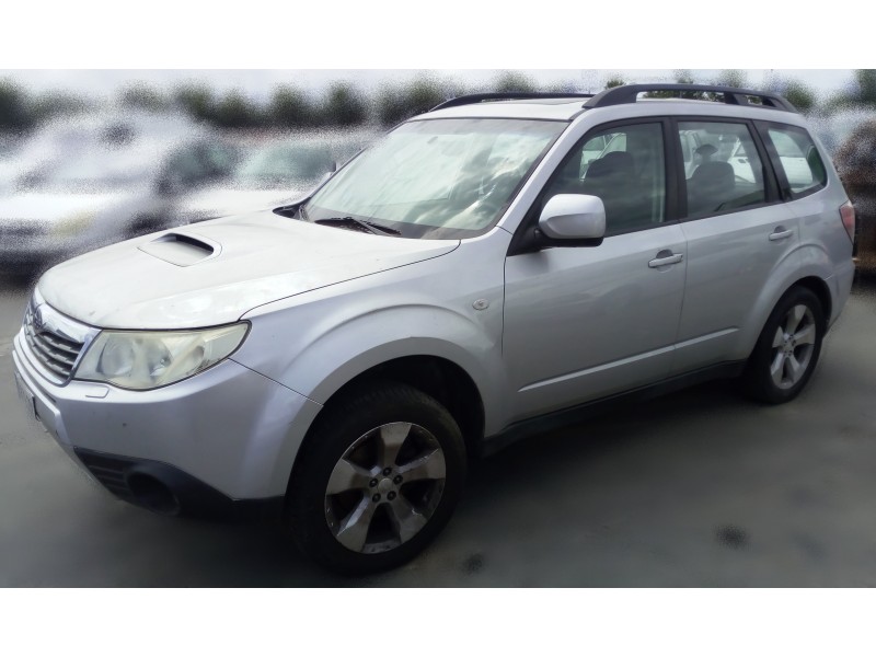 Recambio de barras techo para subaru forester s12 2.0 diesel cat referencia OEM IAM  SOLO UNA BARRA 