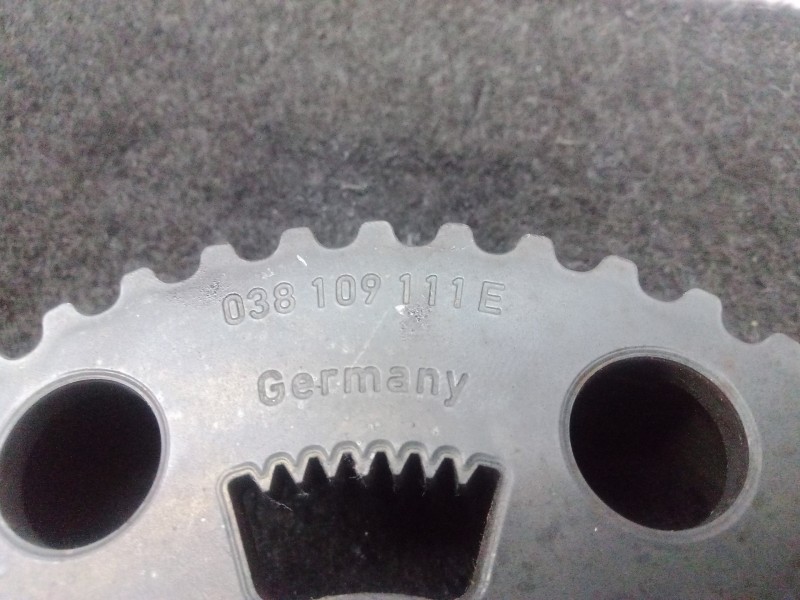 Recambio de polea arbol levas para seat altea xl (5p5) 1.9 tdi referencia OEM IAM 038109111E-V100  