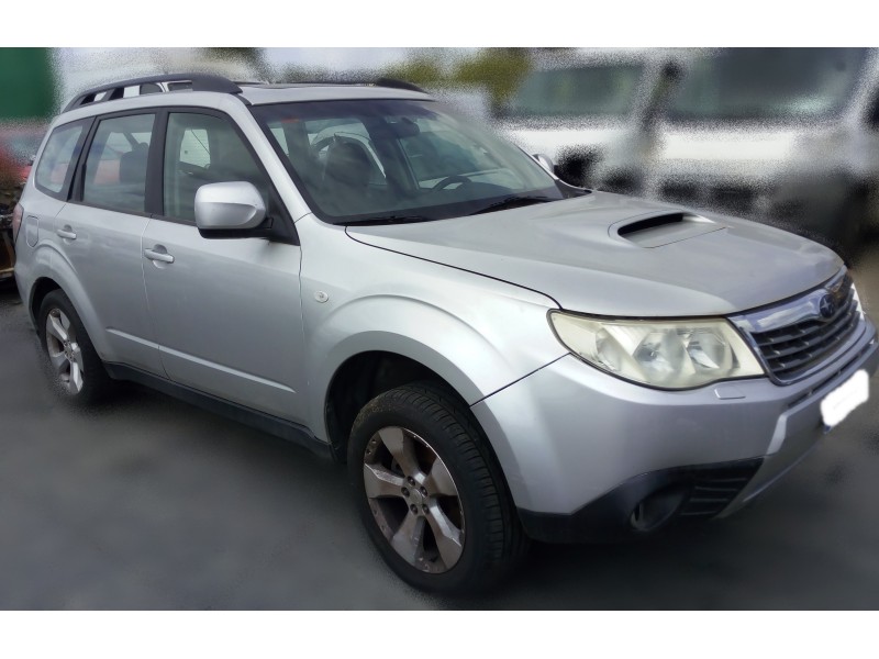 Recambio de barras techo para subaru forester s12 2.0 diesel cat referencia OEM IAM  SOLO UNA BARRA 