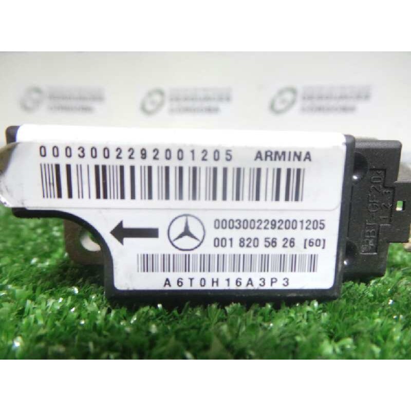 Recambio de sensor impacto airbag para mercedes-benz clase e (w210) berlina diesel 3.0 turbodiesel cat referencia OEM IAM 001820