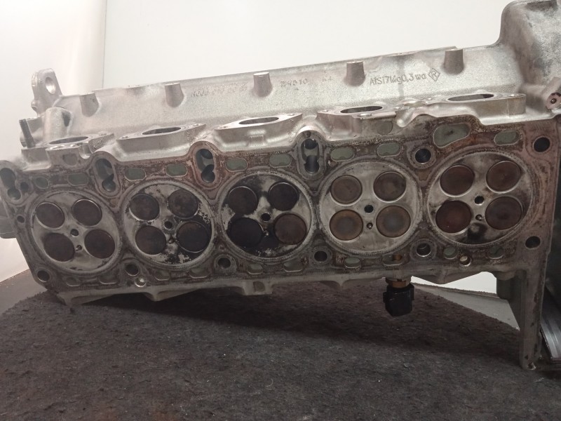 Recambio de culata para ssangyong rodius 2.7 turbodiesel cat referencia OEM IAM R6650160001  