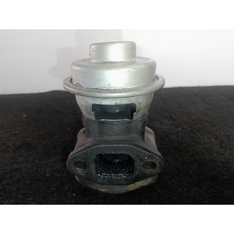 Recambio de valvula egr para opel monterey 3.1 turbodiesel referencia OEM IAM 8970430212-K5T56772  