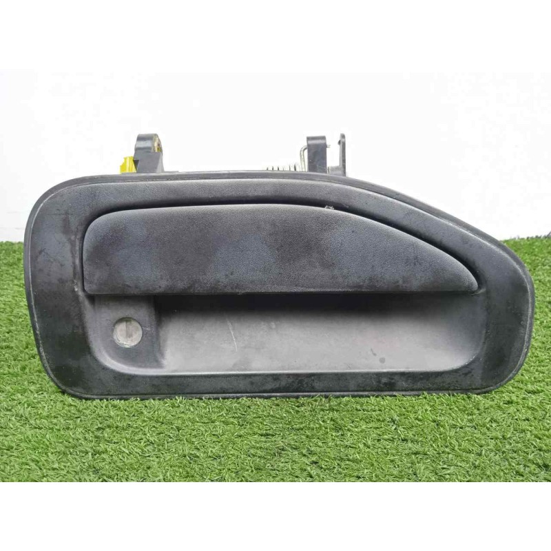 Recambio de maneta exterior delantera derecha para mitsubishi canter 4.05  4.9 diesel referencia OEM IAM SINREFERENCIA  
