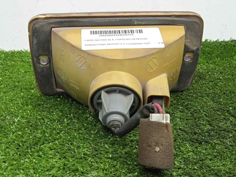 Recambio de faro antiniebla trasero derecho para ssangyong musso 2.9 turbodiesel cat referencia OEM IAM 03191003761  