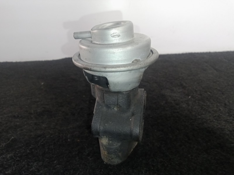 Recambio de valvula egr para opel monterey 3.1 turbodiesel referencia OEM IAM 8970430212-K5T56772  