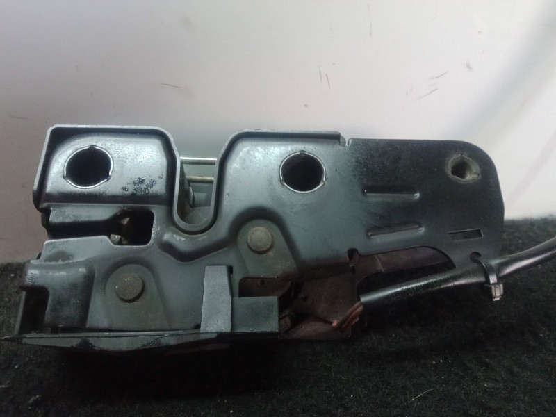Recambio de cerradura capot para volkswagen passat berlina (3c2) 2.0 tdi referencia OEM IAM 3C1823503D  