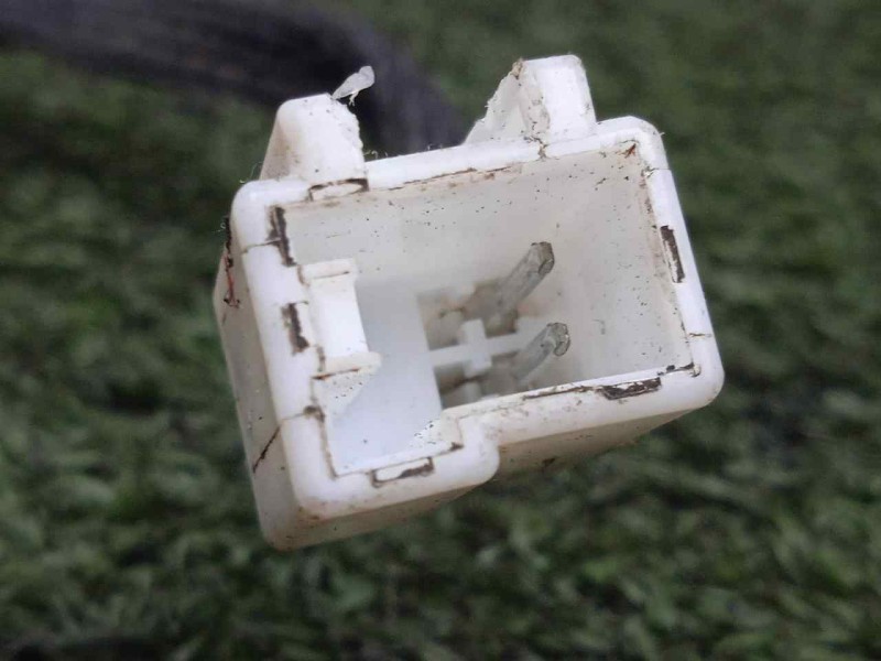 Recambio de antena para mitsubishi carisma berina 5 (da0) 1.9 turbodiesel referencia OEM IAM MR309697-F005V00017  