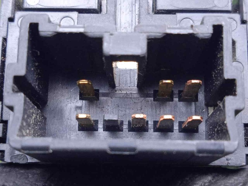 Recambio de interruptor para mitsubishi canter 4.05  4.9 diesel referencia OEM IAM SINREFERENCIA INTERRUPTOR ANTINIEBLA TRASERO 