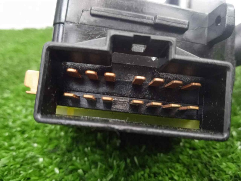 Recambio de mando limpia para kia sorento 2.5 crdi referencia OEM IAM   14.PINES