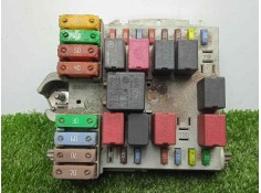 Recambio de caja reles / fusibles para fiat idea (135) 1.3 jtd cat referencia OEM IAM 51739427  