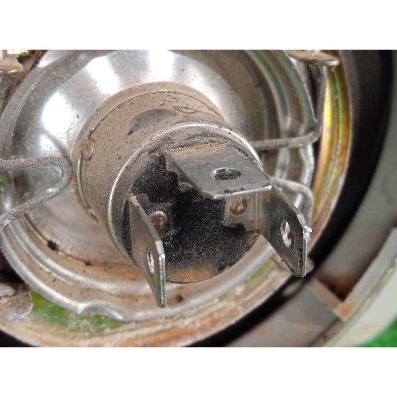 Recambio de faro izquierdo para seat marbella 0.9 referencia OEM IAM SINREFERENCIA PILOTO.BLANCO 