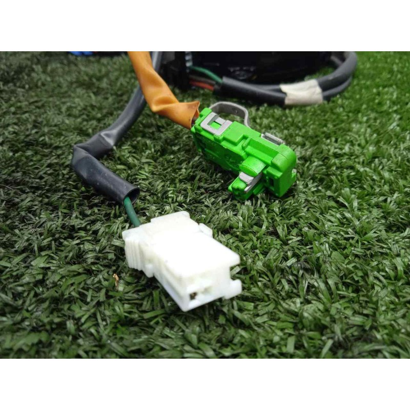 Recambio de anillo airbag para kia carens 2.0 turbodiesel cat referencia OEM IAM 0K2FA66126A  