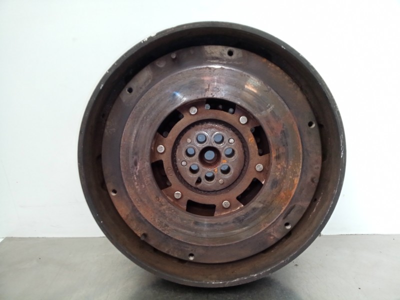 Recambio de volante motor para iveco daily combi 2.3 diesel cat referencia OEM IAM   