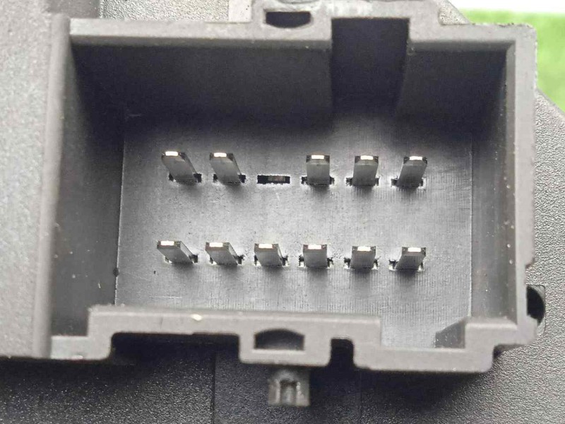 Recambio de mando luces para fiat idea (135) 1.3 jtd cat referencia OEM IAM 7354009340 MANDO.DOBLE 