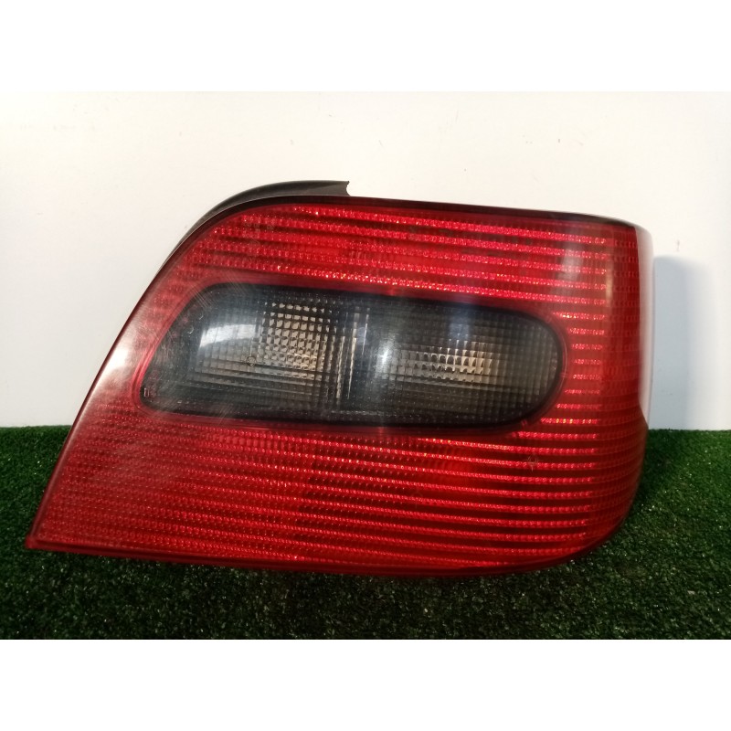 Recambio de piloto trasero derecho para citroën xsara berlina referencia OEM IAM  1.SERIE 