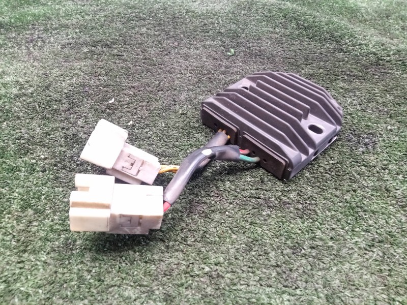 Recambio de modulo electronico para honda forza 250 250 c.c referencia OEM IAM 31600KSVJ01 REGULADOR 