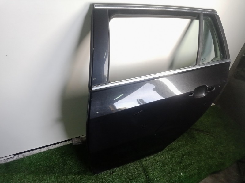 Recambio de puerta trasera izquierda para opel insignia sports tourer 2.0 cdti cat referencia OEM IAM   
