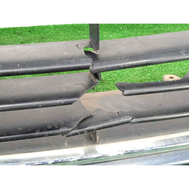 Recambio de paragolpes delantero para volkswagen jetta (1k2) 2.0 tdi referencia OEM IAM 1K0805903B  